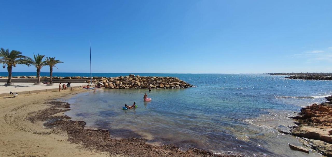 New 2020 Residencial Aqua Beach -Apartment Torrevieja Center Екстериор снимка